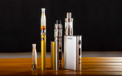 What are the differences between an e-cigarette and a vape kit?